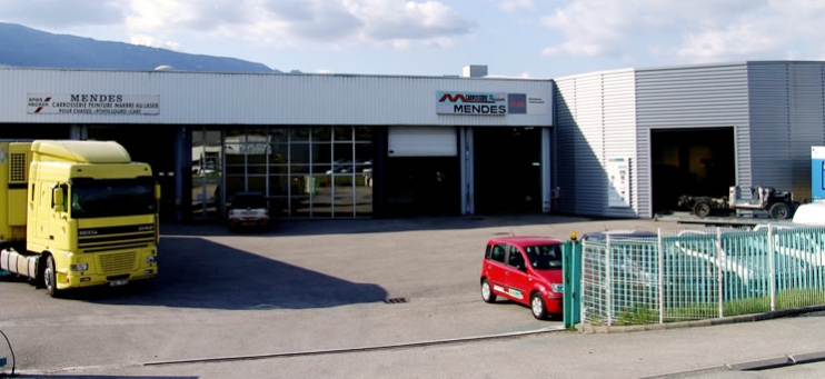 SpÃ©cialiste en Carrosserie & Peinture pour vÃ©hicules Professionnels et de Tourisme